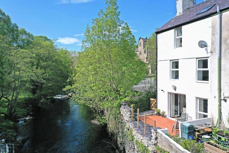 Glanafon Cottage - Ferienwohnung Bethesda