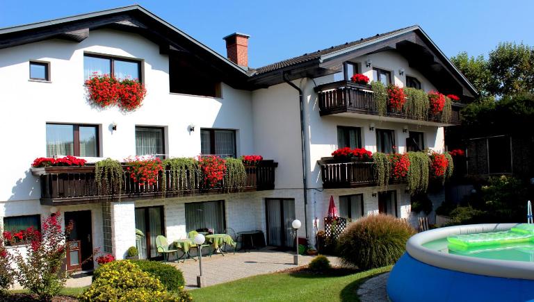 Garden Apartments Janša - B&B Radovljica