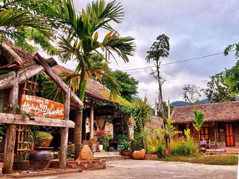 Highway 20 Homestay - Bed and Breakfast Phong Nha