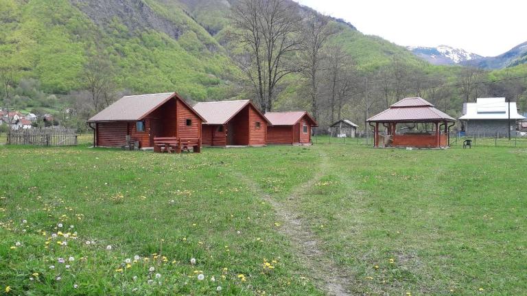 Bungalows Oaza - B&B Vusanje