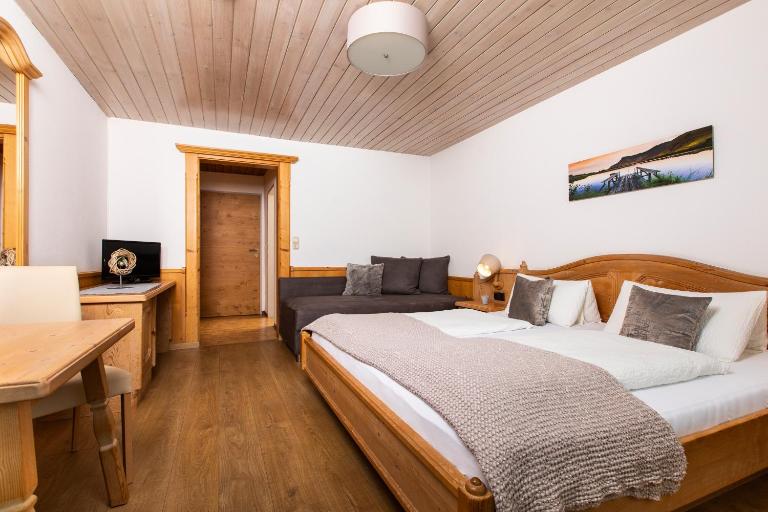 Pension Maislinger - Chambres d'hôtes Fieberbrunn