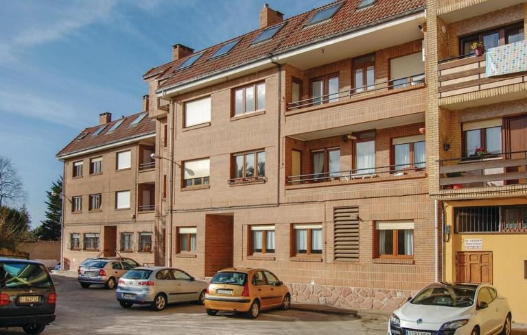 Casa Montse - Derecha - B&B Colombres