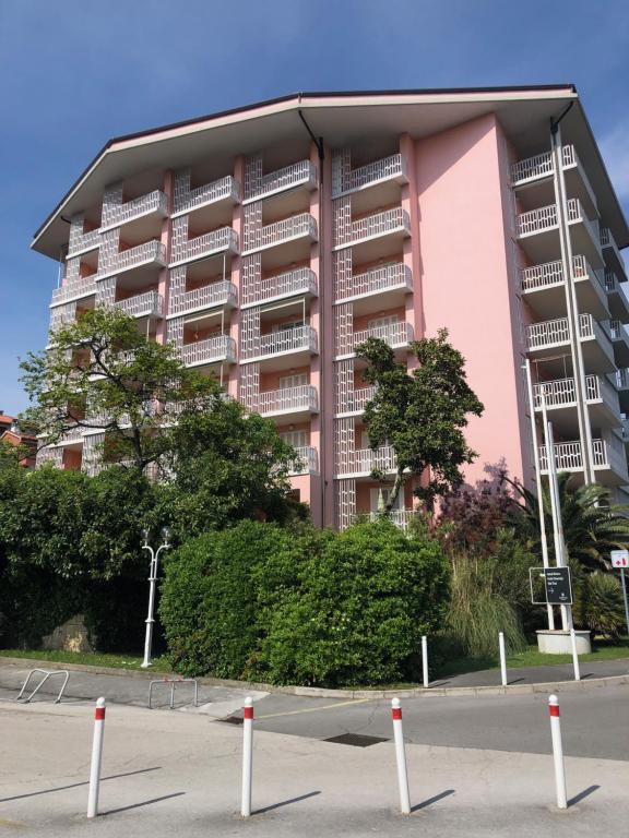 Room 211 - Aparthotel Jadranka - B&B Portorož