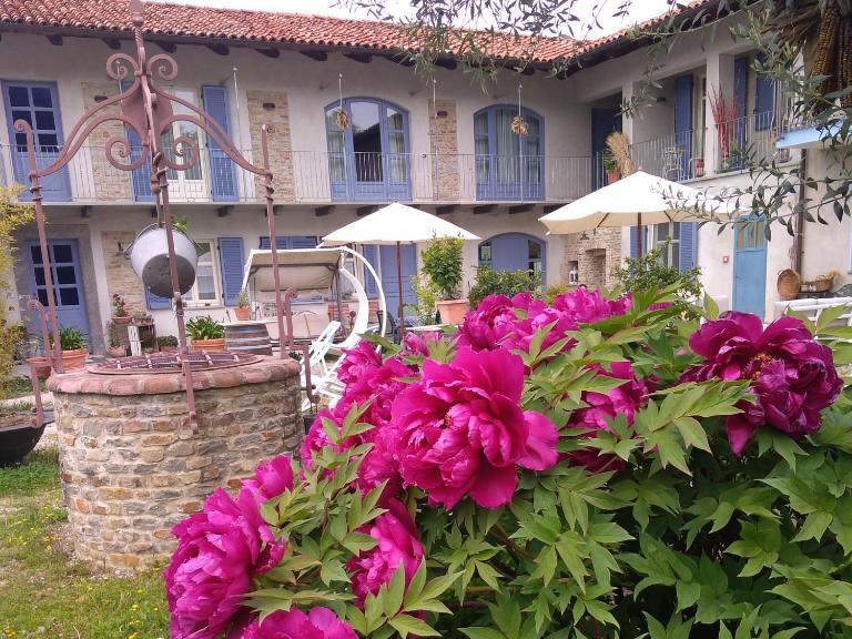 Cascina Giardini - B&B Alba