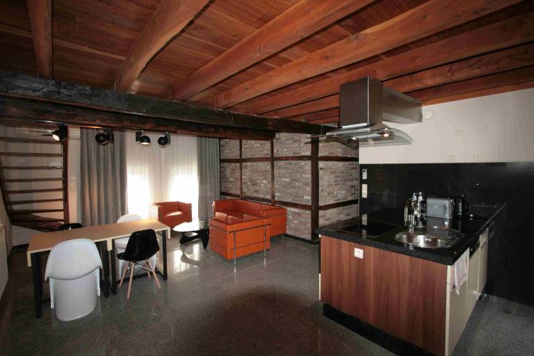 Amosa Liège City Centre Apart Regence 10 - Chambres d'hôtes Liège