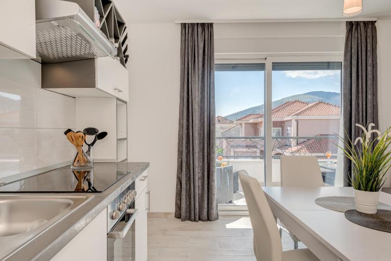 New apartment in town center - B&B Traù