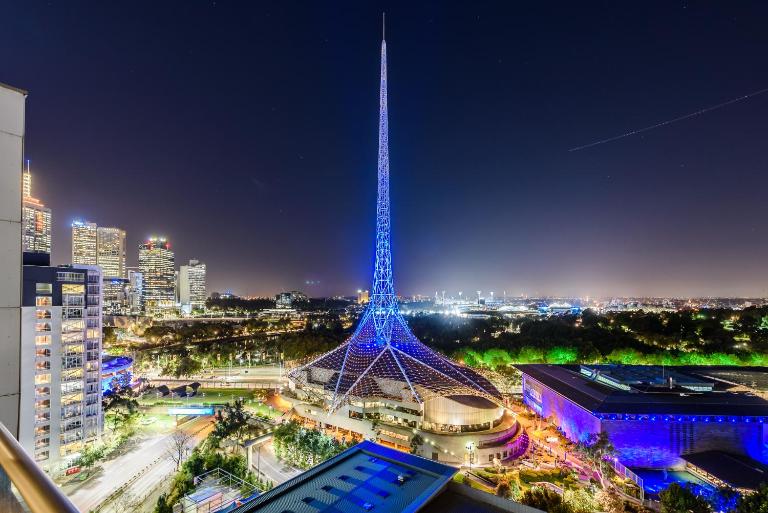 Exclusive Stays - Gallery Penthouse - B&B Melbourne