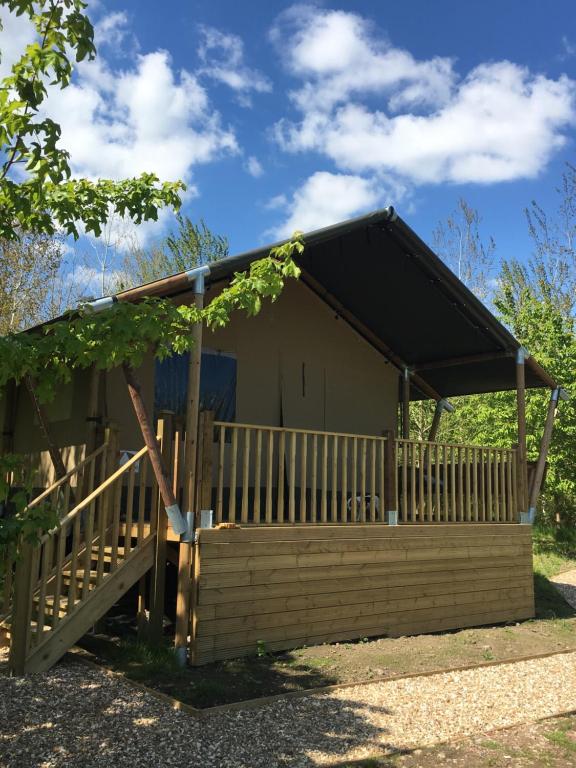 Riverwood Farm Glamping Safari Tent - B&B Talaton