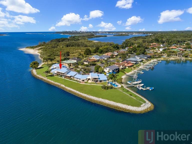 Peninsula Court 6 - LJHooker Yamba - B&B Yamba