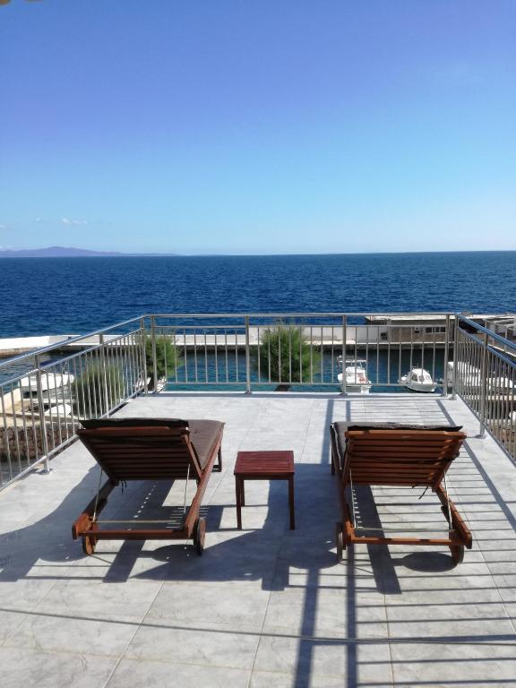 House Marina 30m from the sea - Ferienwohnung Sveta Nedelja