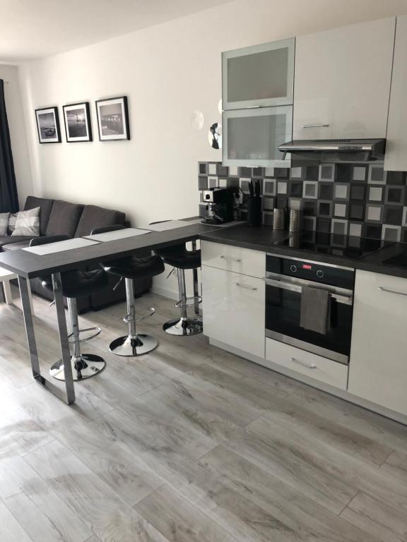 Apartament KINGA - Ferienwohnung Kolberg