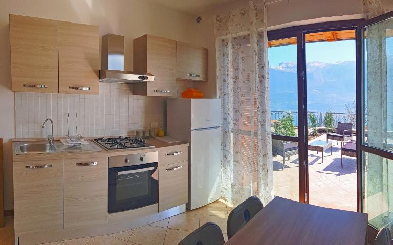 La Quiete 27 Lake view by Gardadomusmea - B&B Tremosine