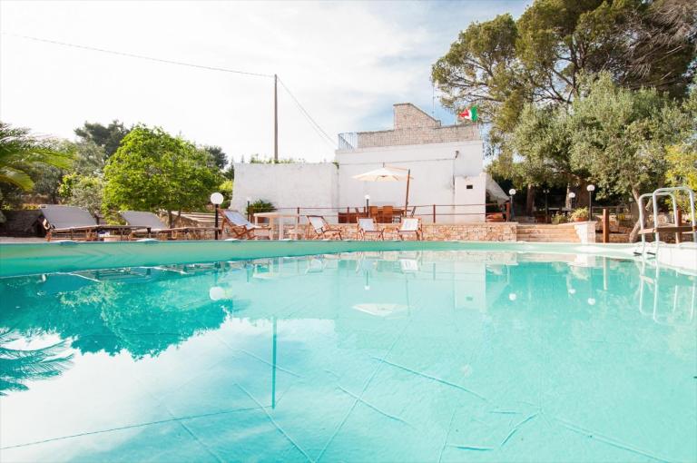 HELLOAPULIA Villa Rotondo - Traditional Villa with Trullo and Private Pool in Monopoli - Pet Friendly - B&B Monopoli