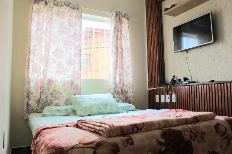 Pousada Renascer II - B&B Cachoeira Paulista