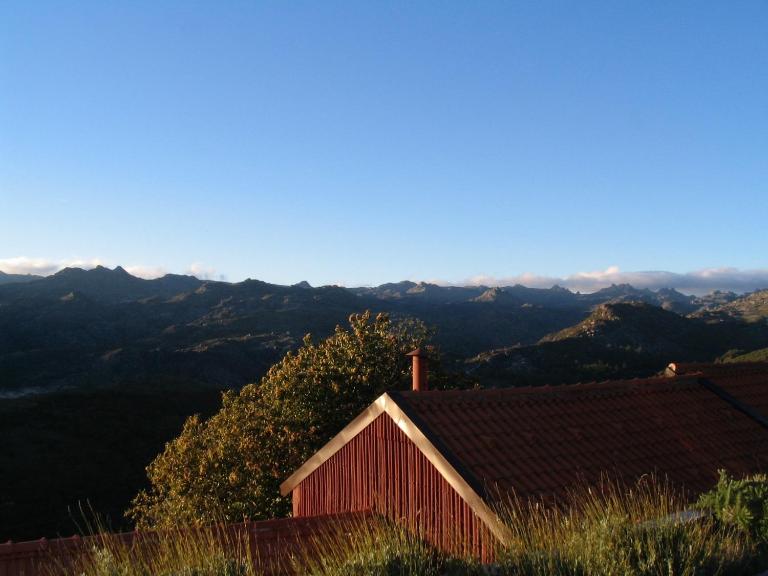 Casa do Castanheiro - Bed and Breakfast Outeiro