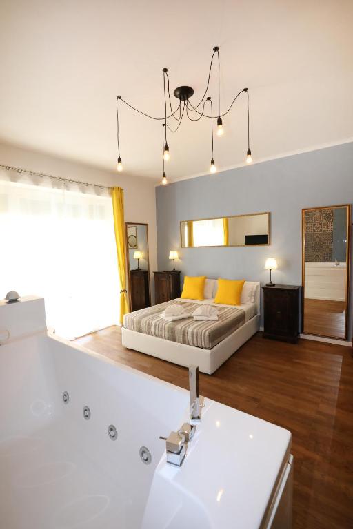Unique luxury apartment and rooms - B&B Rome