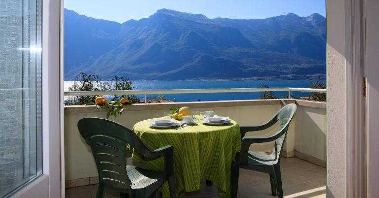 RESIDENCE VILLA ARANCI - B&B Limone sul Garda