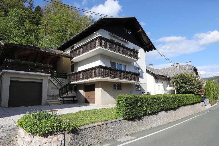Apartma Dolinar - Chambres d'hôtes Gorenja Vas
