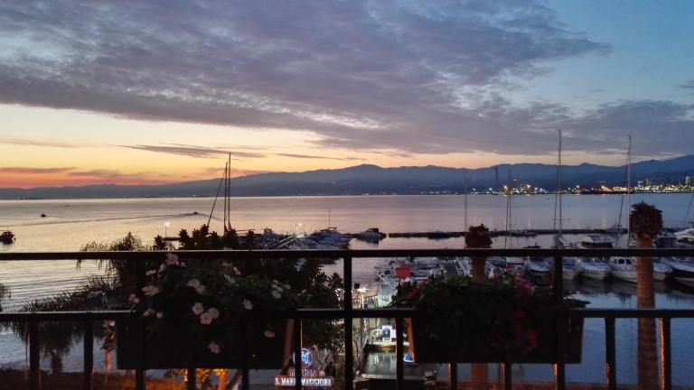 Appartamenti Lungomare Garibaldi - B&B Milazzo