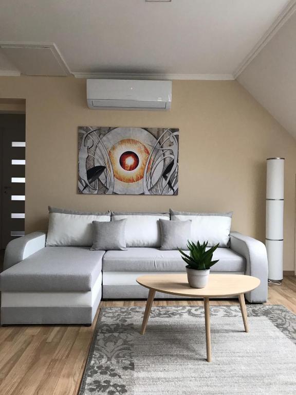 Villa Relax KomfortLak - Ferienwohnung Gárdony