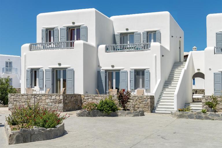 Jewel Apartments Mykonos - B&B Ornos
