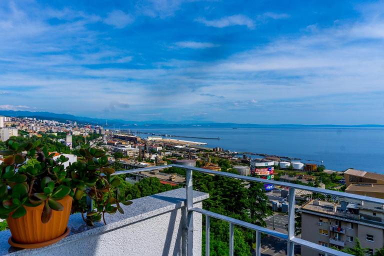 Apartman ZTC - B&B Rijeka