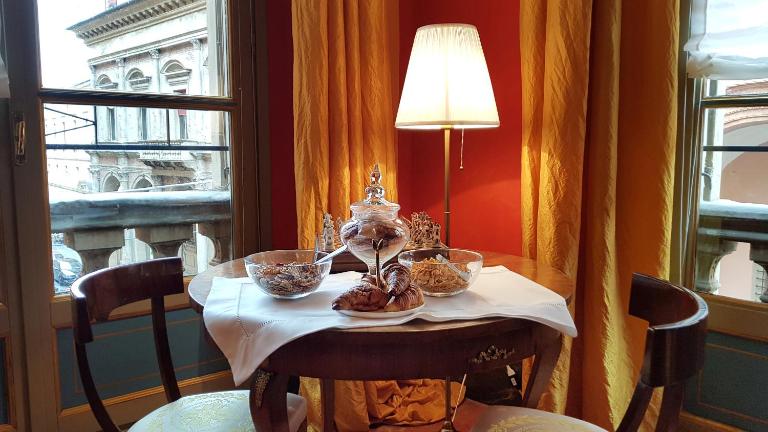 Palazzo di Alcina - Residenza d'Epoca - Luxury Rooms - - Ferienwohnung Bologna