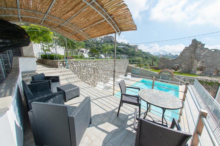 Lo Smeraldo Private Pool Villa Ravello by ElodeaGroup - Bed and Breakfast Scala