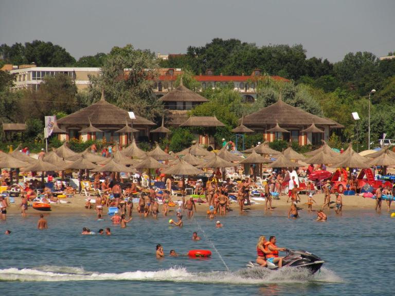 Complex Amazon - B&B Neptun