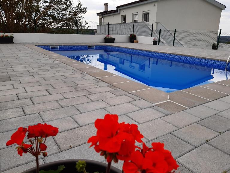 Apartman Nina - B&B Kruševo