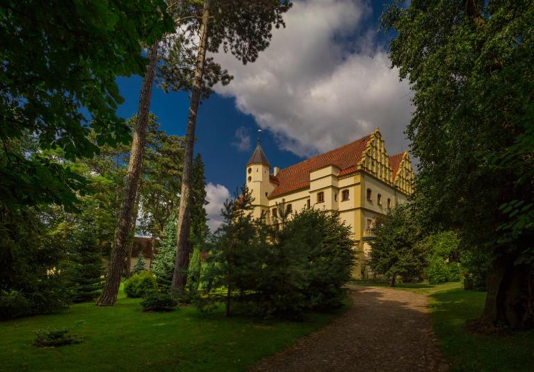 Zamek w Czernej - Chambres d'hôtes Czerna
