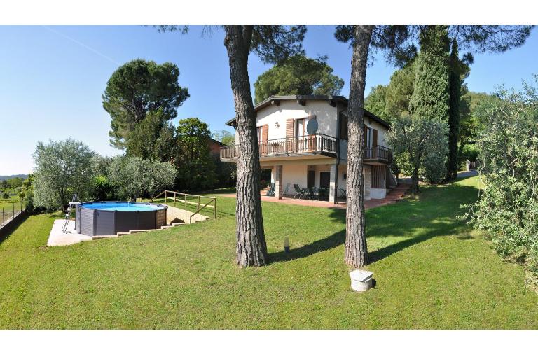 Villa Mira - pool - view - aircon - Bed and Breakfast Lonato