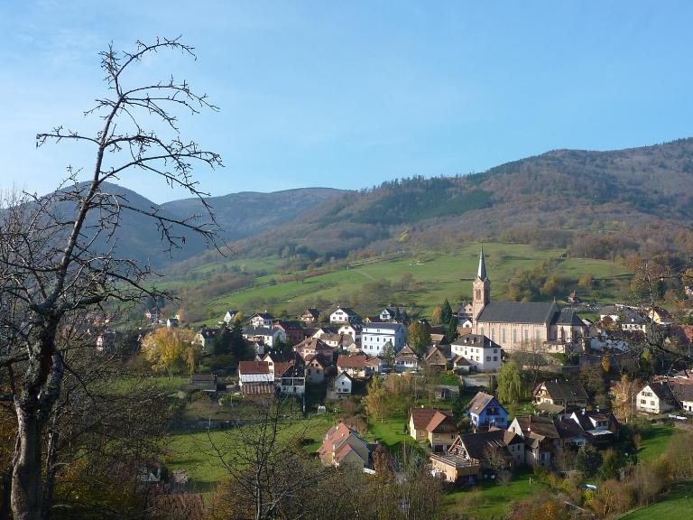 Gîte Schlitteur Et Sapiniere - Chambres d'hôtes Breitenbach