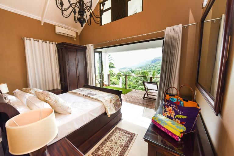 Coconut Climb - Bed and Breakfast Victoria