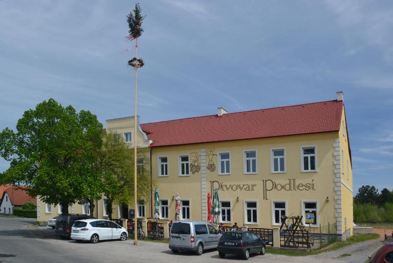 Penzion Pivovar Podlesí - Ferienwohnung Příbram