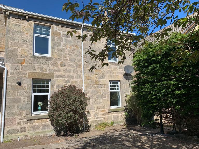 Cliffside - B&B Lossiemouth