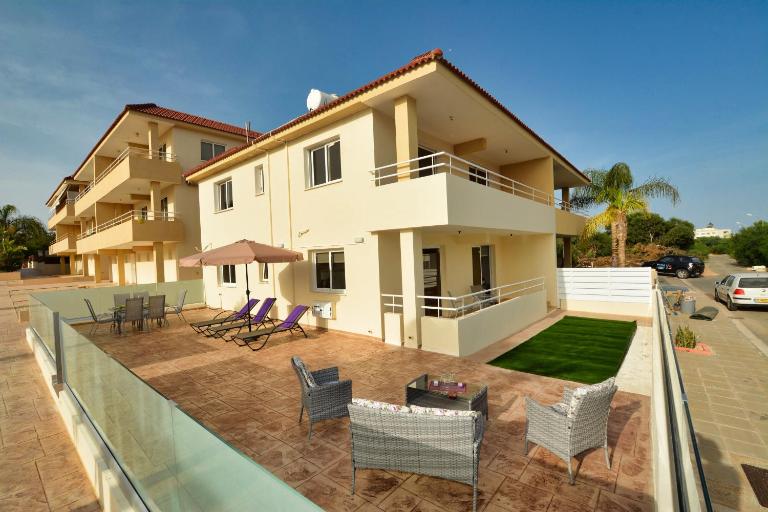 Nissi Martha Apartment - Chambres d'hôtes Ayia Napa