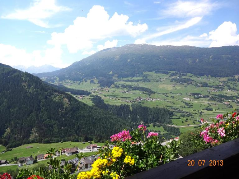 Ferienwohnungen Schöpf - Bed and Breakfast Jerzens