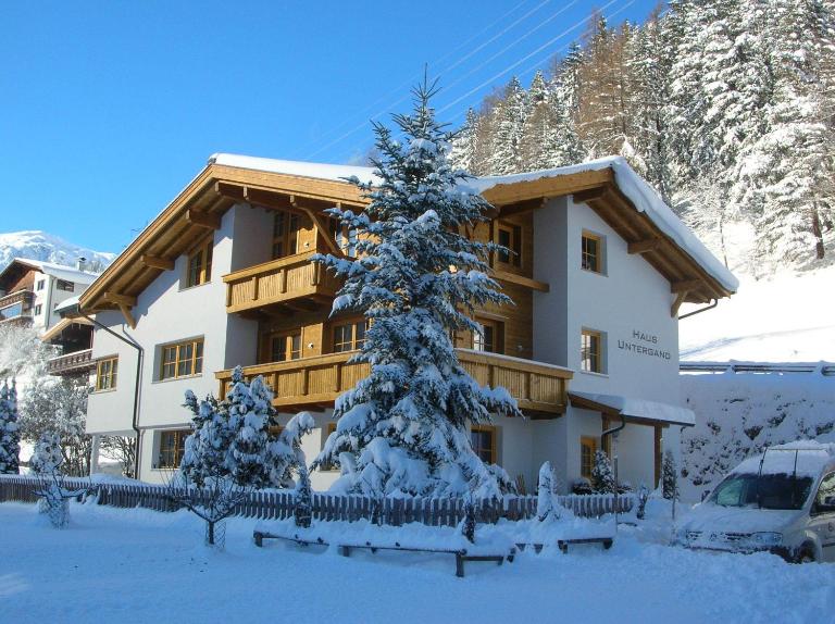 Haus Untergand - Chambres d'hôtes St Anton am Arlberg