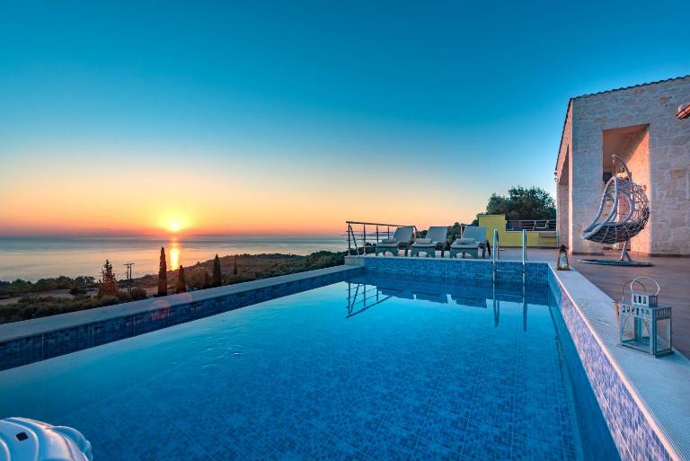 Nisaki Villa - Chambres d'hôtes Agios Nikolaos