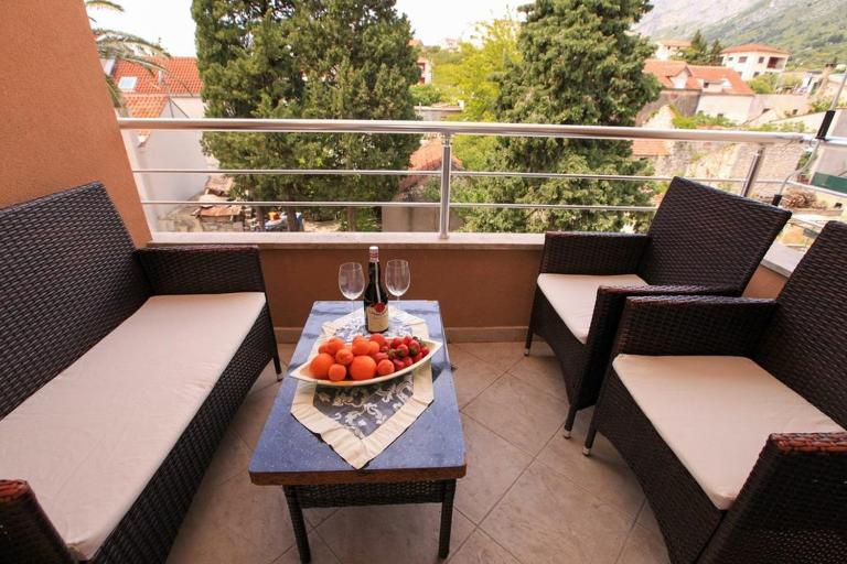 Apartments Ezra - B&B Gradac