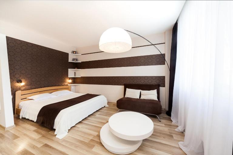 Shestaya Zhemchuzhina - Bed and Breakfast Odessa