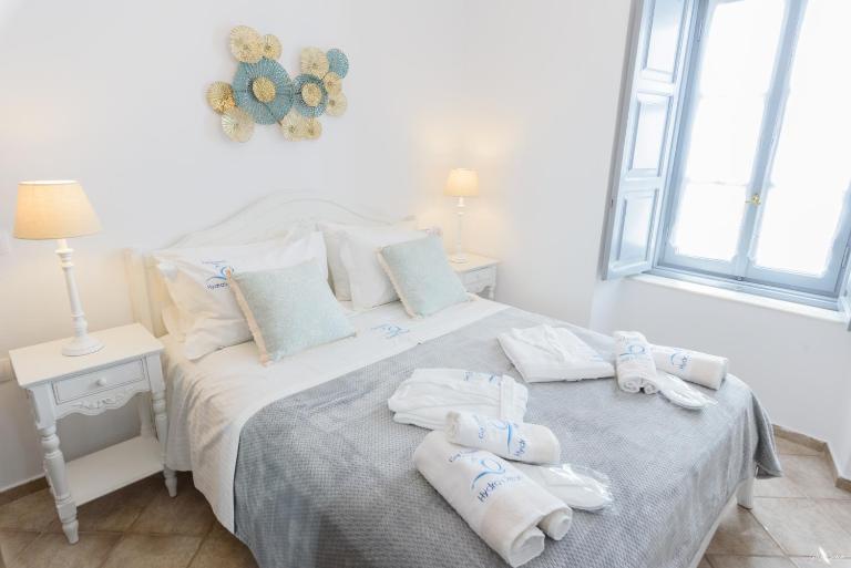 Hydra's Pearl - Blue Pearl - B&B Ýdra
