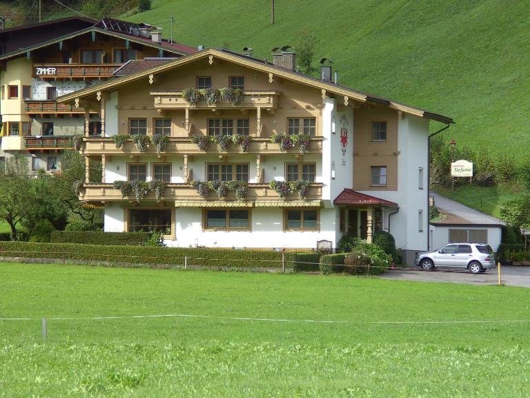 Landhaus Tirol - B&B Zellberg