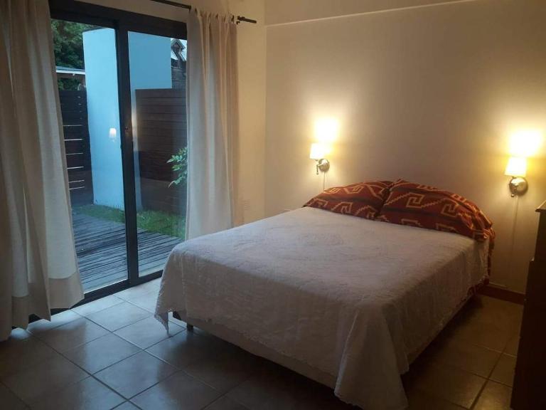 Depto Centrico con pequeño jardin y parrilla - B&B San Martín de los Andes