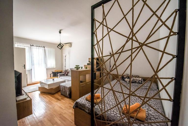 La Vecchia Signora APARTMENT - B&B Skopje