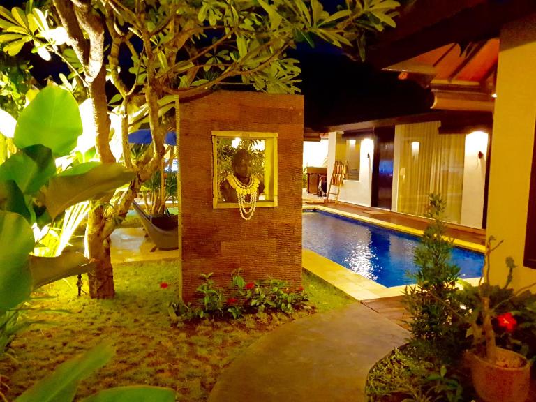 Villa Davenny - B&B Seminyak