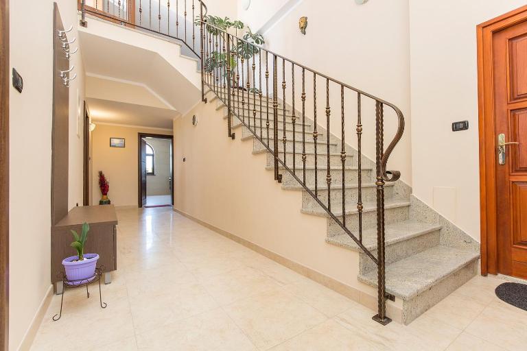 Penthouse Aurora - B&B Manjadvorci