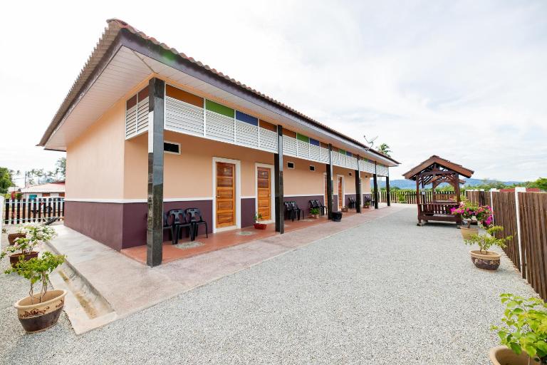 D’ Village Cottage - Bed and Breakfast Pantai Cenang