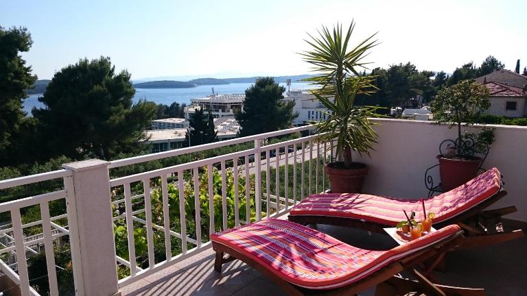 Apartments Mare - B&B Hvar